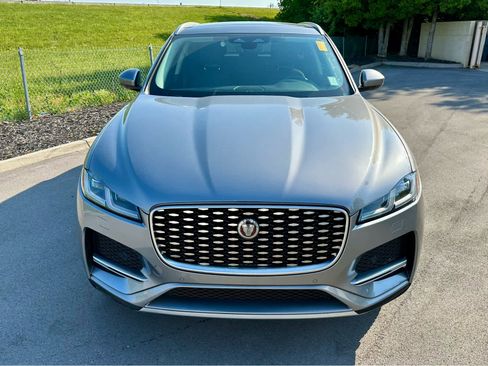 Used 2022 Jaguar F-PACE S AWD/4WD image 2