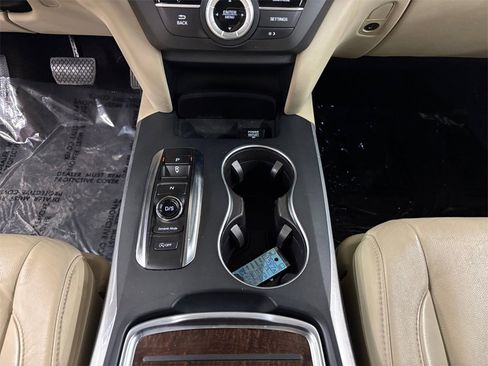 Used 2019 Acura MDX SH-AWD image 25