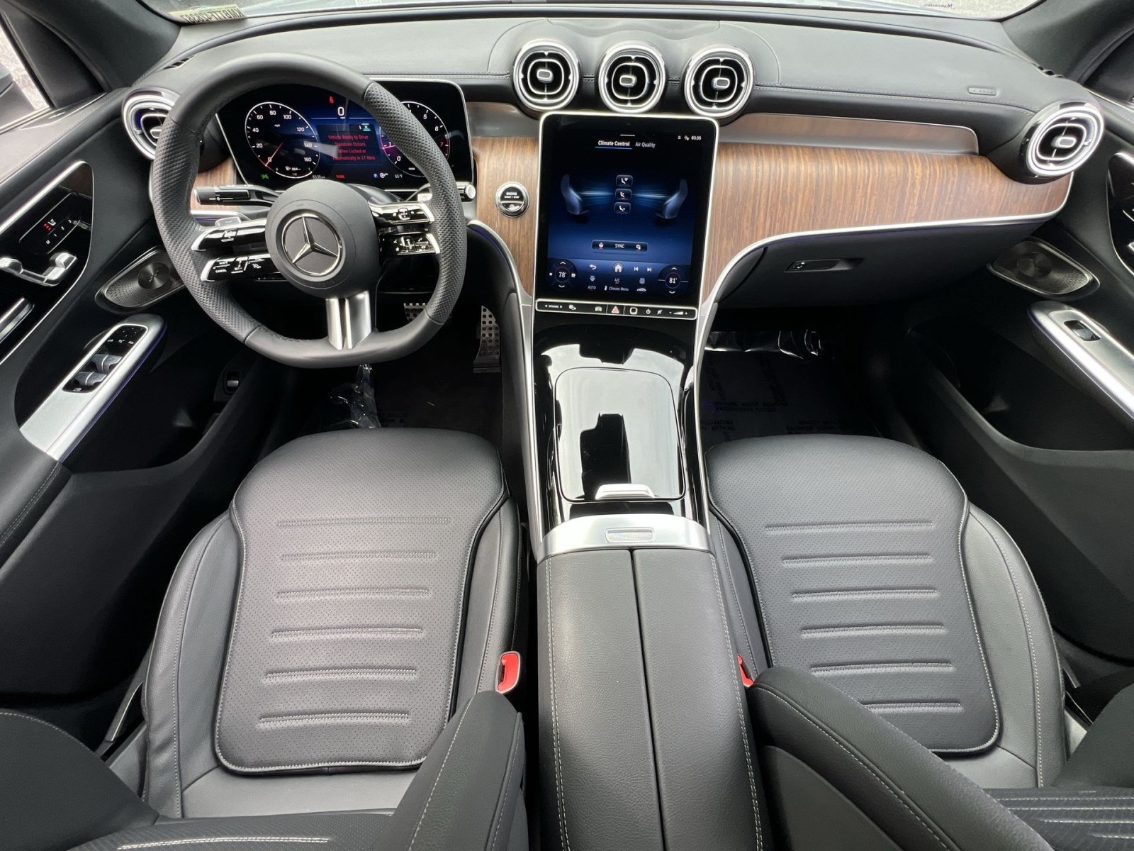 Certified 2026 Mercedes-Benz GLC 300 4MATIC image 13
