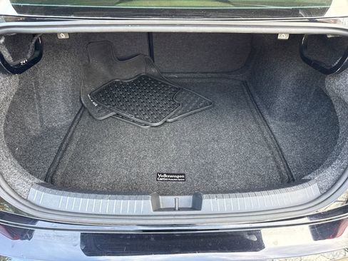 Used 2021 Volkswagen Jetta SEL Premium image 27