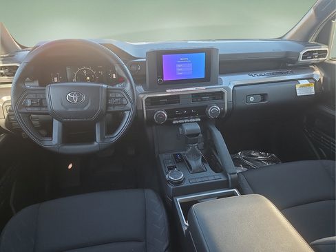 Used 2026 Toyota Tacoma SR5 AWD/4WD image 9
