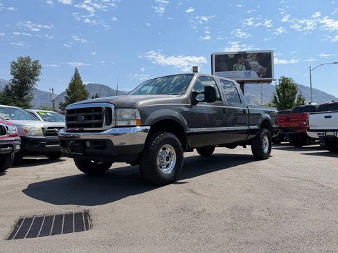 Used 2002 Ford F250 Lariat AWD/4WD image 1