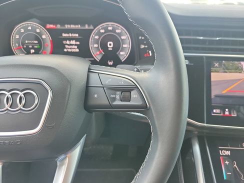 Used 2025 Audi Q7 3.0T Premium Plus AWD/4WD image 24