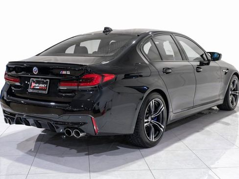 Used 2022 BMW M5 w/ Executive Package image 4