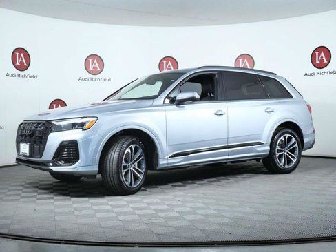 Used 2025 Audi Q7 2.0T Premium Plus AWD/4WD image 4