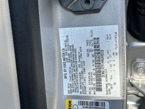 Used 2017 Lincoln MKZ Reserve FWD image 22