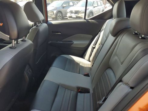 Used 2023 Nissan Kicks SR w/ SR Premium Package FWD image 9