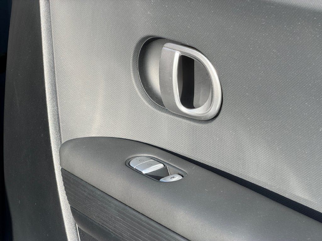 Certified 2024 Hyundai Ioniq 5 SEL RWD image 26