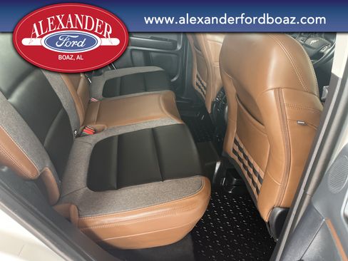 Used 2024 Ford Bronco Sport Outer Banks w/ Tech Package AWD/4WD image 16