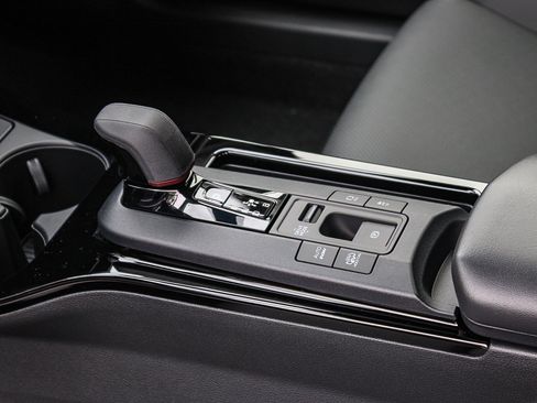 New 2026 Toyota Prius Plug-In Hybrid FWD image 21
