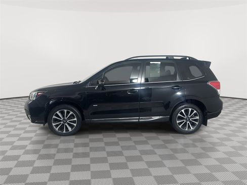 Used 2017 Subaru Forester 2.0XT Touring w/ Popular Package #2 image 4