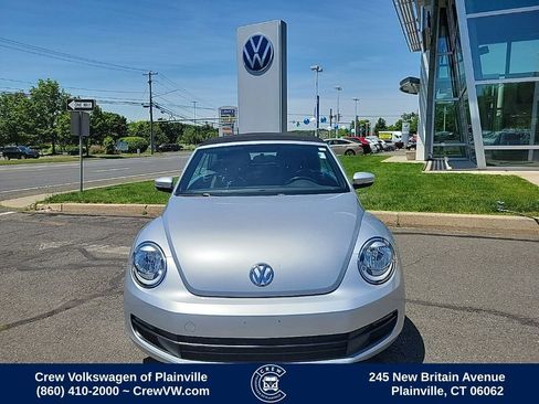 Used 2015 Volkswagen Beetle 1.8T FWD image 2
