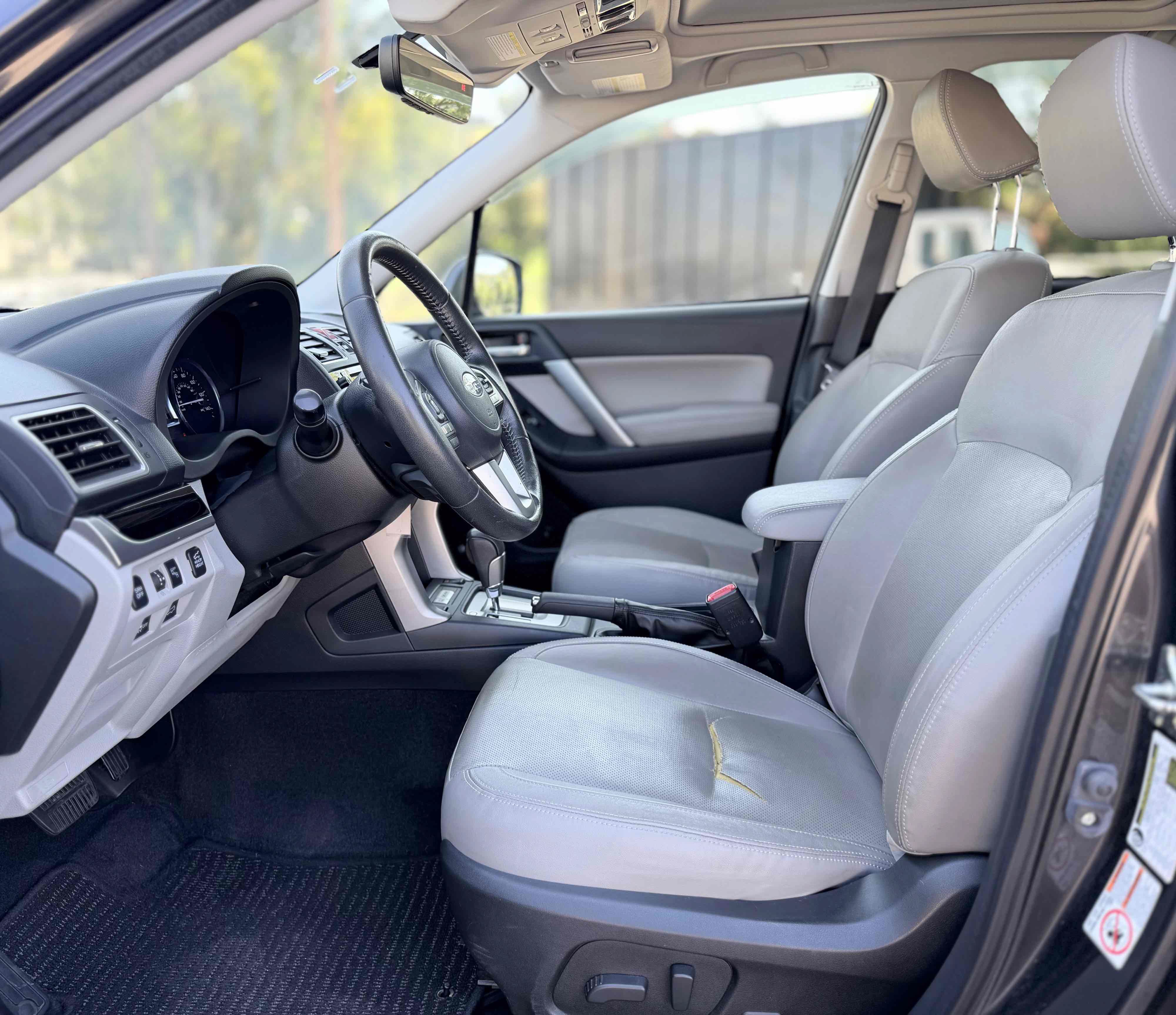 Used 2017 Subaru Forester 2.5i Limited AWD/4WD image 23