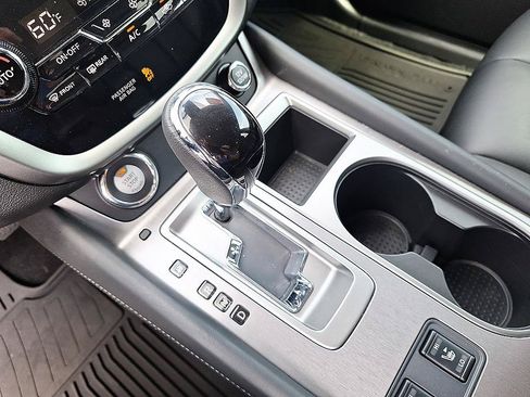 Certified 2024 Nissan Murano SV AWD/4WD image 18