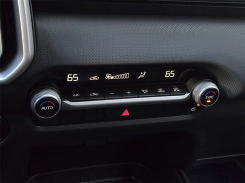 Certified 2025 MAZDA CX-50 AWD 2.5 S w/ Select Package image 19