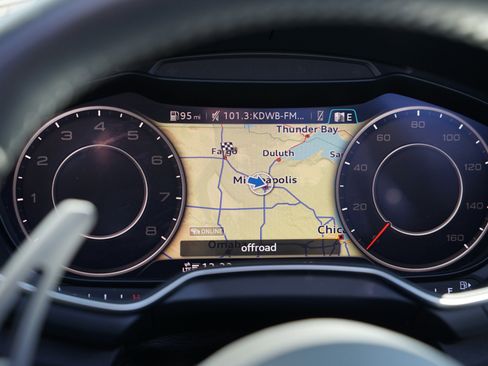 Used 2017 Audi TT 2.0T image 22