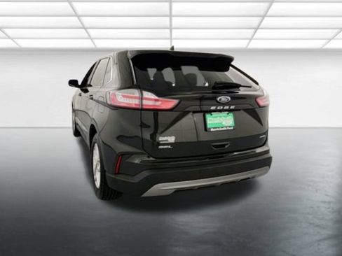 Used 2022 Ford Edge SEL image 7