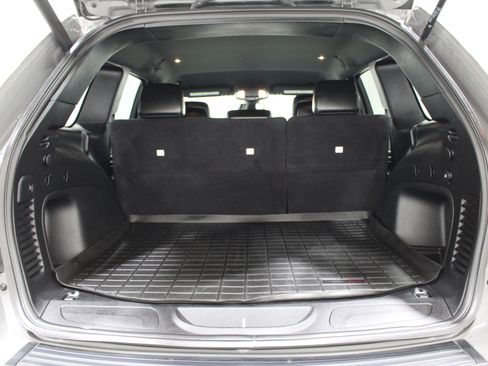 Used 2022 Jeep Grand Cherokee Laredo X AWD/4WD image 23