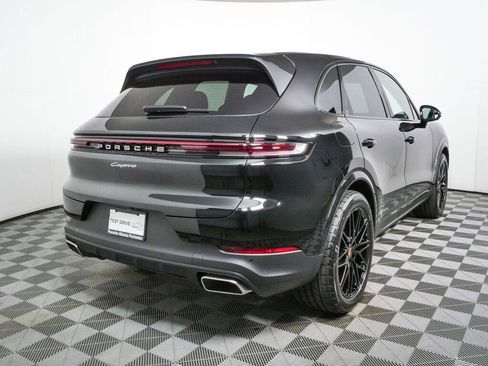 New 2026 Porsche Cayenne AWD/4WD image 30