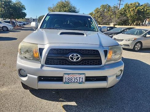 Used 2011 Toyota Tacoma PreRunner w/ TRD Sport Pkg image 8