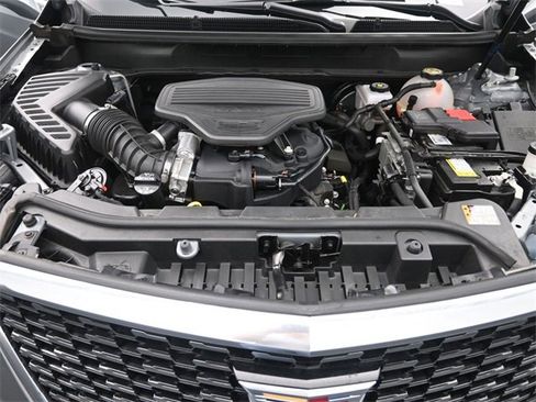 Used 2023 Cadillac XT5 Premium Luxury w/ LPO, Floor Liner Package image 22