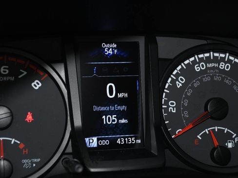 Used 2021 Toyota Tacoma SR5 image 29