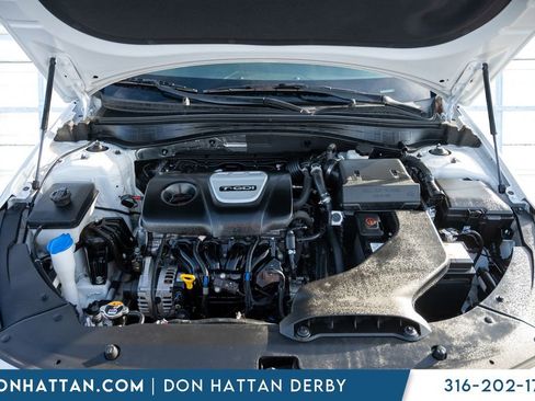 Used 2020 Kia Optima Premium image 38