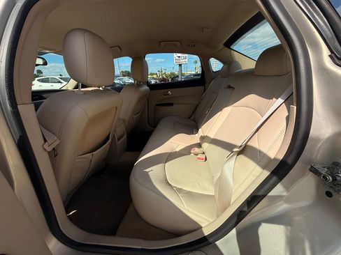 Used 2008 Buick LaCrosse CXL w/ Driver Confidence Package image 11