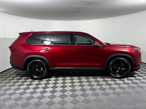 Used 2026 Toyota Grand Highlander AWD image 4