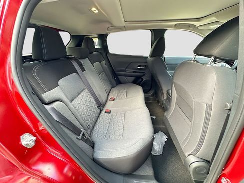 New 2026 Nissan Kicks SV image 24