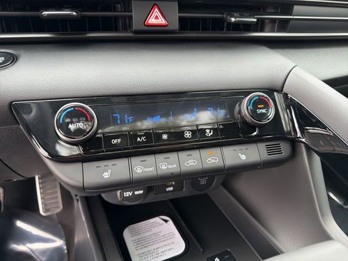 New 2026 Hyundai Elantra SEL Sport FWD image 23