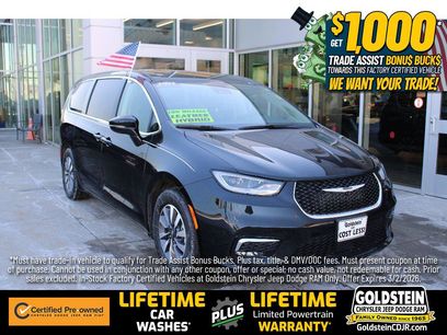 Certified 2022 Chrysler Pacifica Touring-L