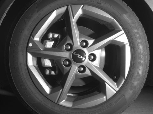 Used 2025 Kia K4 LXS image 12