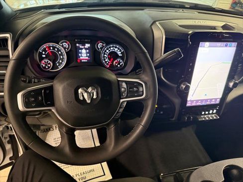 Certified 2025 RAM 2500 Big Horn AWD/4WD image 43