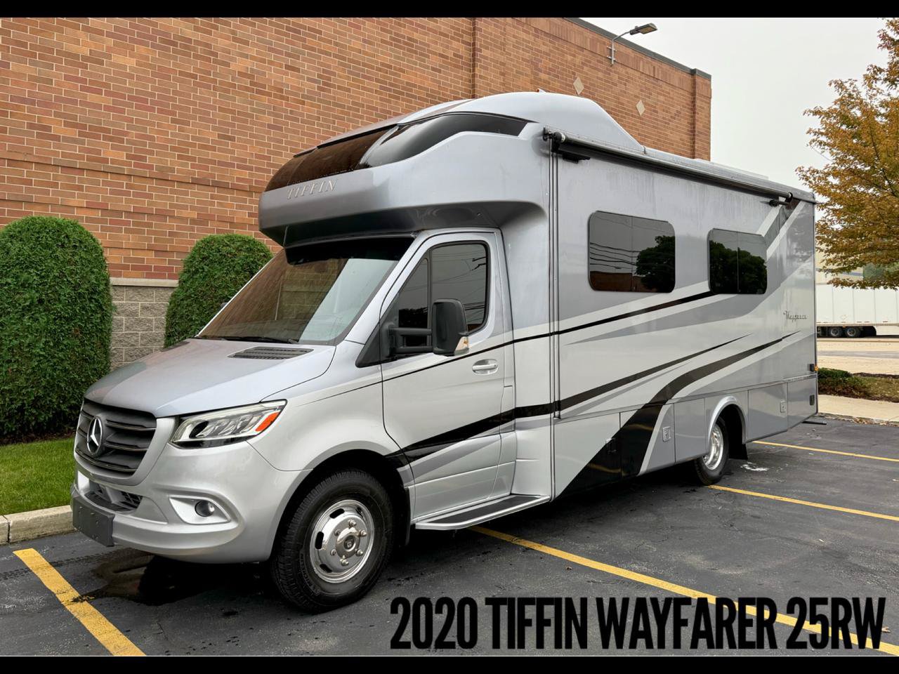 Used 2019 Mercedes-Benz Sprinter 170 image 1
