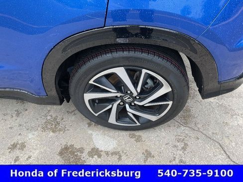 Certified 2019 Honda HR-V Sport image 10