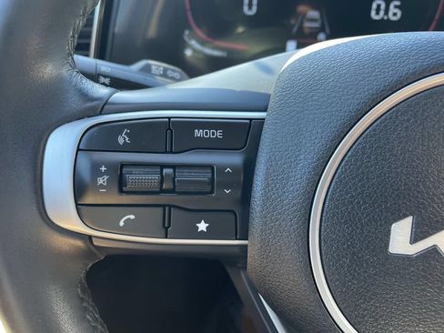 Used 2024 Kia Sportage EX AWD/4WD image 29