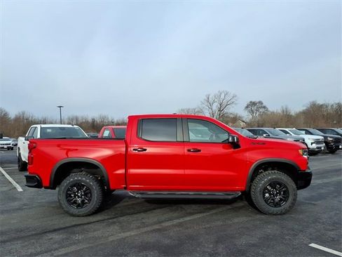 New 2026 Chevrolet Silverado 1500 ZR2 image 2