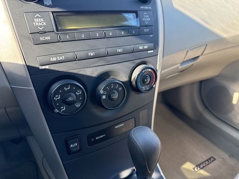 Used 2009 Toyota Corolla LE image 20