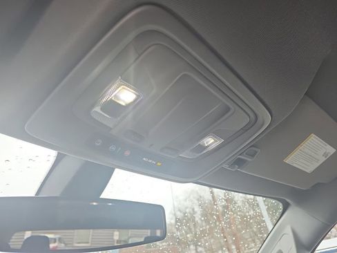 Used 2021 Chevrolet Silverado 1500 RST image 20