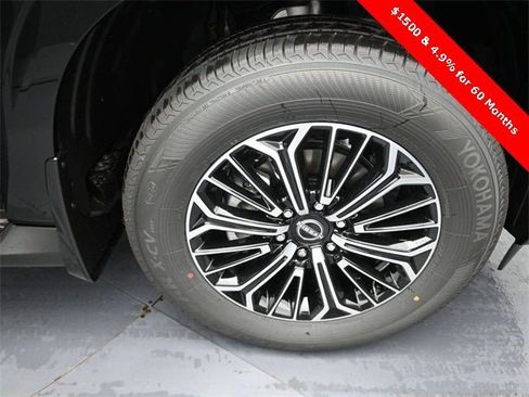 New 2025 Nissan Armada SL w/ Captain's Chari Seat Package image 26