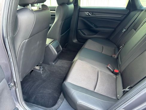 Used 2020 Honda Accord Sport image 29