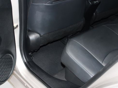 Used 2021 Toyota Prius Prime XLE FWD image 45