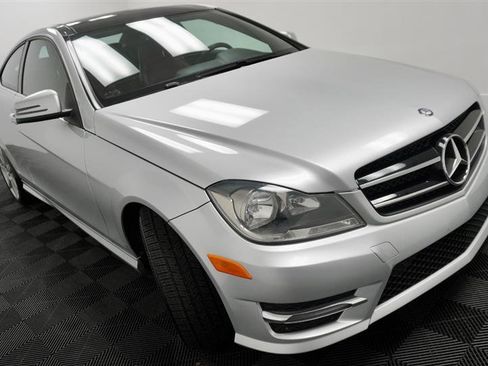 Used 2015 Mercedes-Benz C 350 4MATIC Coupe image 10