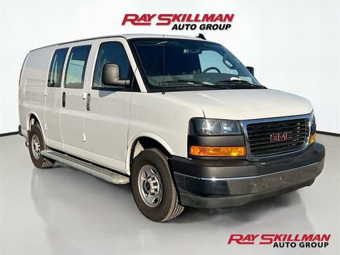 Used 2024 GMC Savana 2500 w/ Driver Convenience Package image 1