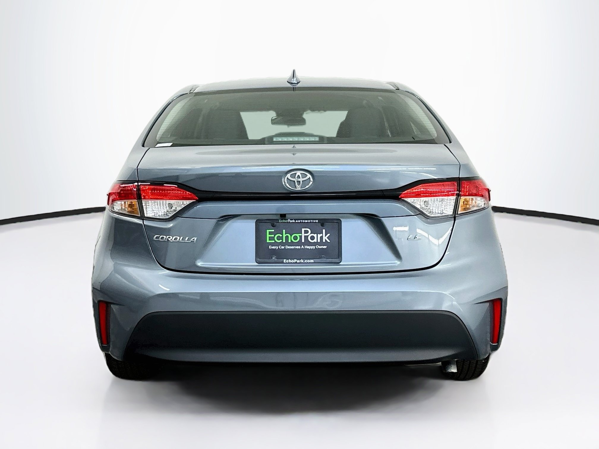 Used 2026 Toyota Corolla LE FWD image 7