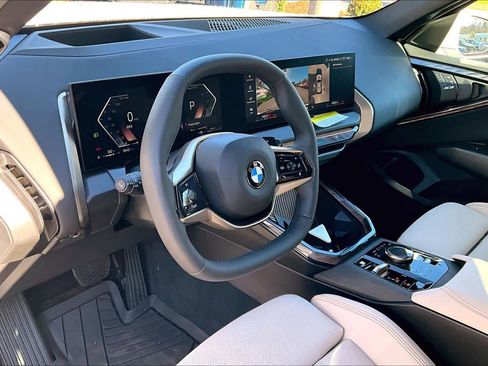 Certified 2025 BMW X3 xDrive30i image 17