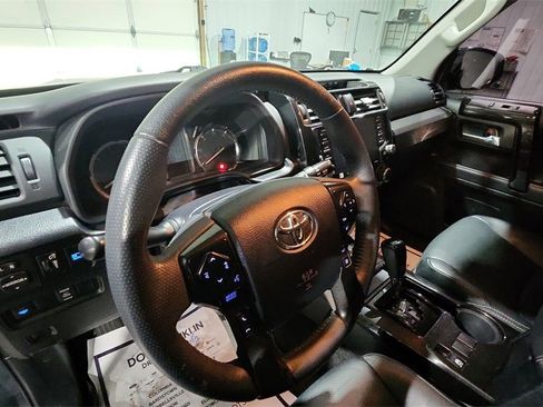 Used 2021 Toyota 4Runner Nightshade image 10