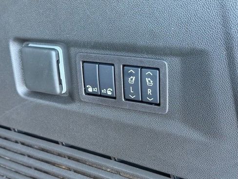 New 2025 Chevrolet Tahoe High Country image 41