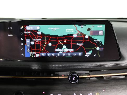 Used 2024 Nissan Ariya FWD image 8